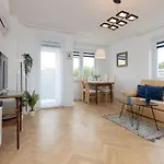 Elegant With Ac 550 M To Copernicus Science Centre By Renters * Varsovie