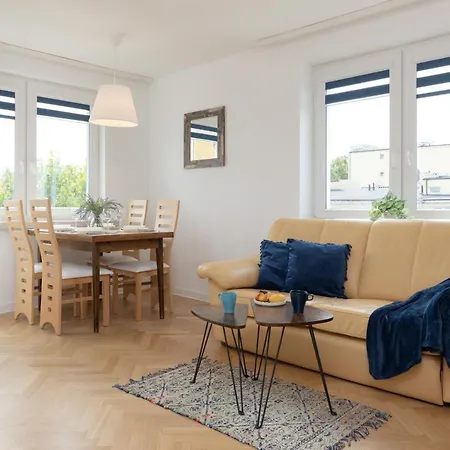 Appartement Elegant With Ac 550 M To Copernicus Science Centre By Renters *